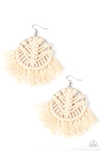 Load image into Gallery viewer, All About MACRAME - White Earrings
