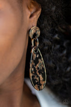 Load image into Gallery viewer, A HAUTE Commodity - Black Earrings
