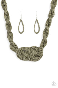A Standing Ovation - Green Necklace